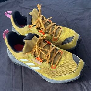 Adidas Men's Yellow and Pink Athletic Shoes